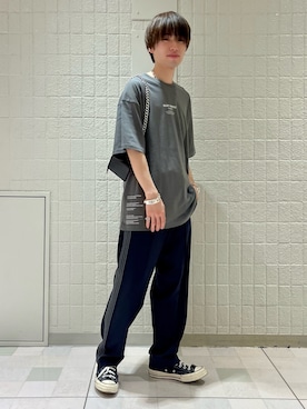 「re_k by JUNRED（レクバイジュンレッド）のアイテム（ショルダーバッグ）」を使った、TOBIさん（メンズ・168cm）の春コーディネート