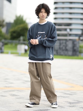 「JUNRED（ジュンレッド）のアイテム（チノパンツ）」を使った、TOBIさん（メンズ・168cm）の秋コーディネート