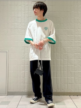 「re_k by JUNRED（レクバイジュンレッド）のアイテム（ショルダーバッグ）」を使った、TOBIさん（メンズ・168cm）の春コーディネート