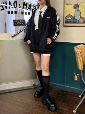 「apres jour mignon（アプレジュールミニョン）のアイテム（その他アウター）」を使った、apresjour mignonさん（レディース・160cm）の秋コーディネート