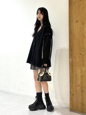 「PAGEBOY（ページボーイ）のレトロボストンBAG（ショルダーバッグ）」を使った、ロビンさん（レディース・169cm）の秋コーディネート
