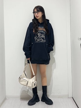 「Anui（アニュイ）のアイテム」を使った、ロビンさん（レディース・169cm）の冬コーディネート