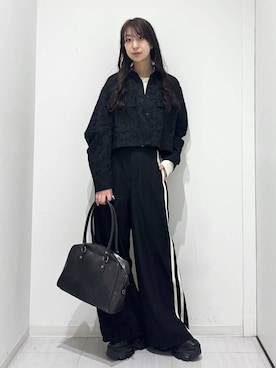 「Anui（アニュイ）のアイテム」を使った、ロビンさん（レディース・169cm）の冬コーディネート