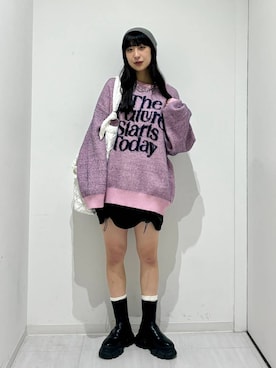 「アイテム（ニットキャップ/ビーニー、グレー系）」を使った、ロビンさん（レディース・168cm）の冬コーディネート