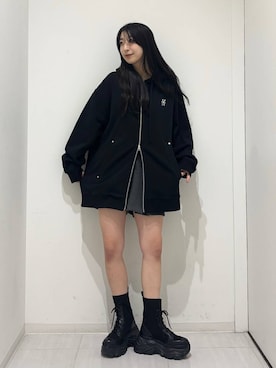 「Anui（アニュイ）のアイテム」を使った、ロビンさん（レディース・169cm）の秋コーディネート