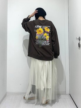 「PAGEBOY」｜「アイテム（ハンチング/ベレー帽）」を使った、ロビンさん（レディース・169cm）の夏コーディネート