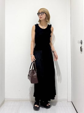 「アイテム（ブレスレット）」を使った、ロビンさん（レディース・169cm・20代）の夏コーディネート