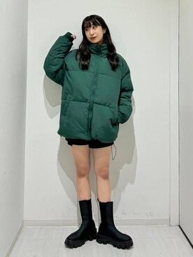 「PAGEBOY」｜「アイテム（ダウンジャケット/コート）」を使った、ロビンさん（レディース・168cm）の秋コーディネート