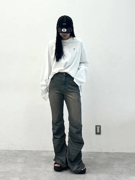 「Anui（アニュイ）のアイテム（キャップ）」を使った、ロビンさん（レディース・169cm）の秋コーディネート