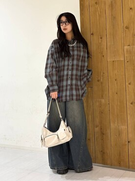 「Anui（アニュイ）のアイテム」を使った、ロビンさん（レディース・169cm）の冬コーディネート