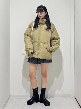 「PAGEBOY」｜「アイテム（ダウンジャケット/コート）」を使った、ロビンさん（レディース・168cm）の秋コーディネート