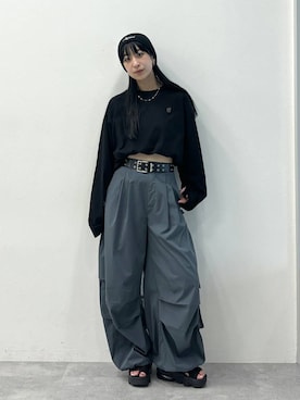 「アイテム（カーゴパンツ）」を使った、ロビンさん（レディース・169cm・20代）の夏コーディネート