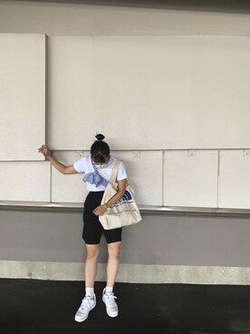 「THE NORTH FACE（ザノースフェイス）のアイテム（トートバッグ、ブルー系）」を使った、3110さん（レディース・160cm）の夏コーディネート