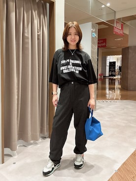 「TAKEO KIKUCHI（タケオキクチ）の【BOWLER HAT LABEL】アイスクリアコットン バッククロスピストル 半袖Tシャツ（Tシャツ/カットソー、ブラック系）」を使った、mika03hさん（レディース）の夏コーディネート