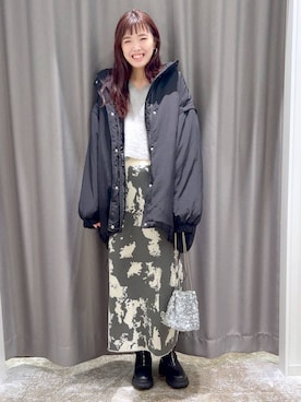「若見え」｜「アイテム（その他アウター）」を使った、まなみさん（レディース・165cm）の秋コーディネート