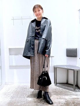 「アイテム（ステンカラーコート）」を使った、まなみさん（レディース・165cm）の秋コーディネート