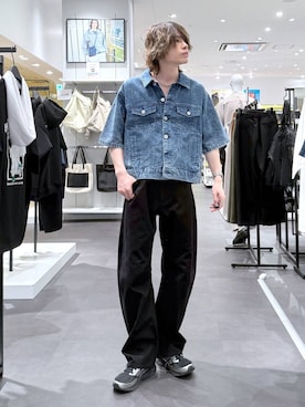 「LAKOLE（ラコレ）のアイテム」を使った、まとまとさん（メンズ・175cm）の春コーディネート