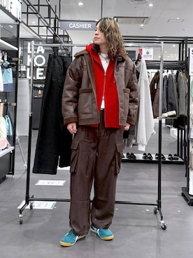 「アイテム（ムートンコート）」を使った、まとまとさん（メンズ・175cm）の冬コーディネート