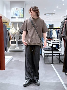 「LAKOLE（ラコレ）のメランジウーブン半袖T / 1050806（Tシャツ/カットソー、ブラウン系）」を使った、まとまとさん（メンズ・175cm）の夏コーディネート