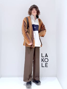 「LAKOLE（ラコレ）のアイテム（カーディガン/ボレロ）」を使った、まとまとさん（メンズ・175cm）の冬コーディネート