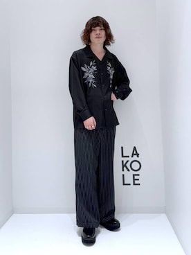「LAKOLE（ラコレ）のアイテム（スラックス）」を使った、まとまとさん（メンズ・175cm）の冬コーディネート