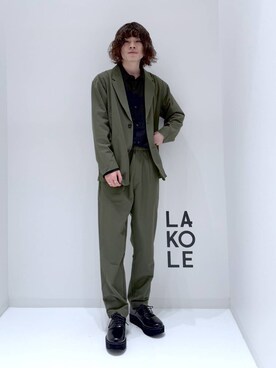 「LAKOLE（ラコレ）のアイテム（テーラードジャケット）」を使った、まとまとさん（メンズ・175cm）の冬コーディネート