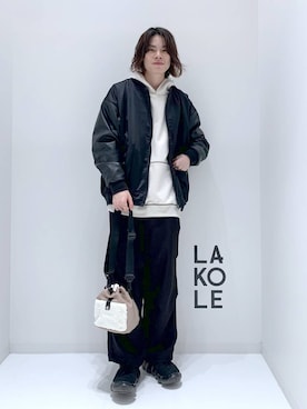 「LAKOLE（ラコレ）のツイードライクオーバーパンツ / 151306（その他パンツ）」を使った、まとまとさん（メンズ・175cm）の秋コーディネート