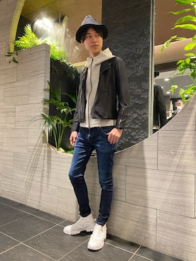 「TORNADO MART（トルネードマート）のアイテム（帽子）」を使った、TOGAWAさん（メンズ・185cm）の冬コーディネート