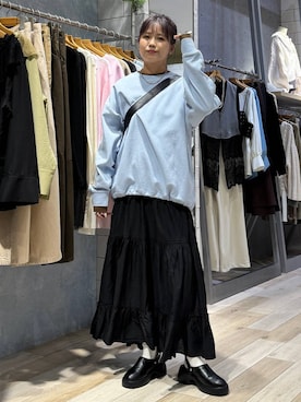 「LEPSIM（レプシィム）のフラップボディバッグ　574895（ショルダーバッグ、ブラック系）」を使った、yuuさん（レディース・160cm）の春コーディネート