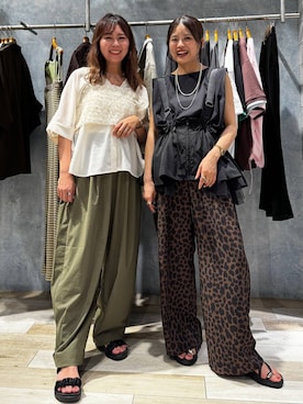 「LEPSIM（レプシィム）のレオパード柄パンツ　1043170（その他パンツ、ブラウン系）」を使った、yuuさん（レディース・160cm）の夏コーディネート