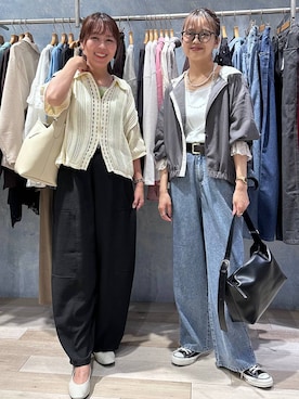 「LEPSIM（レプシィム）のフェイクレザースクエアショルダー　573177（ショルダーバッグ、ブラック系）」を使った、yuuさん（レディース・160cm）の春コーディネート