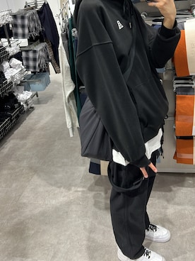 「ALAND（エーランド）のアイテム」を使った、大輝さん（メンズ・176cm）の秋コーディネート