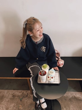 「アイテム（ブローチ/コサージュ）」を使った、🧸🎈さん（レディース・151cm）の冬コーディネート