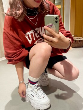 「RETRO GIRL（レトロガール）のアイテム（スウェット）」を使った、🧸🎈さん（レディース・151cm）の秋コーディネート