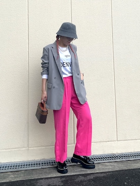 「アイテム（スラックス）」を使った、pafekanaさん（レディース・168cm）の秋コーディネート