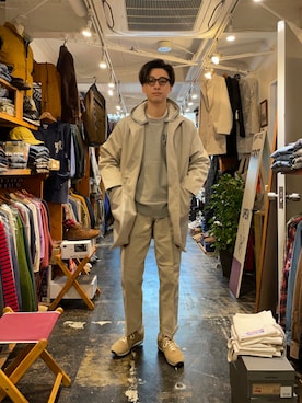 「SHURON（シュロン）のアイテム」を使った、若葉のころ　古田敬一さん（メンズ・181cm）の秋コーディネート
