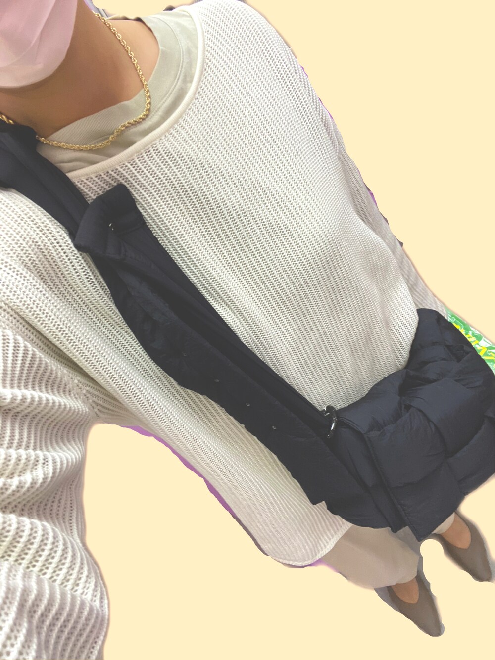 「シンプルコーデ、プチプラ、スウェットギャザーパンツ」｜「H&Mのアイテム（パンプス、ベージュ系）」を使った、mamicoさん（レディース・163cm）の春コーディネートの1枚目の写真