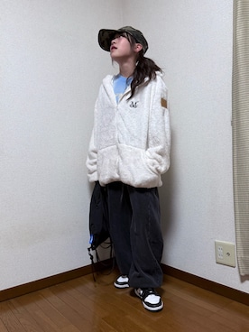 「アイテム（スウェットパンツ）」を使った、 Rey さん（レディース・151cm）の秋コーディネート