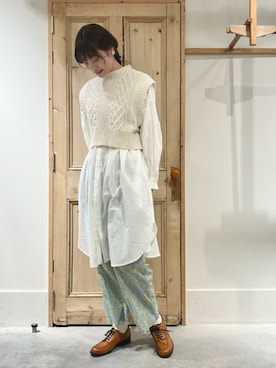 「chambre de charme（シャンブルドゥシャーム）のアイテム（パンツ）」を使った、Malle chambre de charmeさん（レディース・167cm）の冬コーディネート