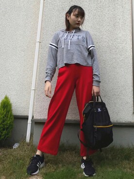 スニーカーを使った 高校生 のレディース人気ファッションコーディネート Wear