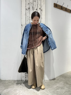 「アイテム（デニムジャケット）」を使った、seinoooさん（レディース・160cm）の秋コーディネート