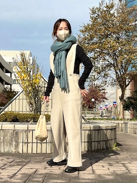 「マフラー」｜「アイテム（サロペット/オーバーオール）」を使った、seinoooさん（レディース・160cm）の冬コーディネート