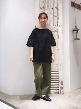 「スカラップ」｜「アイテム（チノパンツ）」を使った、seinoooさん（レディース・160cm）の夏コーディネート
