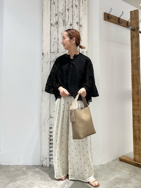 「スカラップ」｜「アイテム（パンツ）」を使った、seinoooさん（レディース・160cm）の夏コーディネート