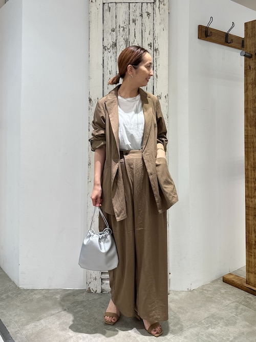 pualcecinseinoooさんのテーラードジャケットを使ったコーディネート  