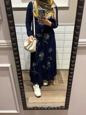 「アイテム（マフラー）」を使った、Fashion junky  さん（レディース・160cm）の夏コーディネート