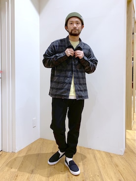 「BAYFLOW(BAYFLOW)」｜「アイテム（ニットキャップ/ビーニー）」を使った、NAKAJI_BFさん（メンズ・174cm）の冬コーディネート