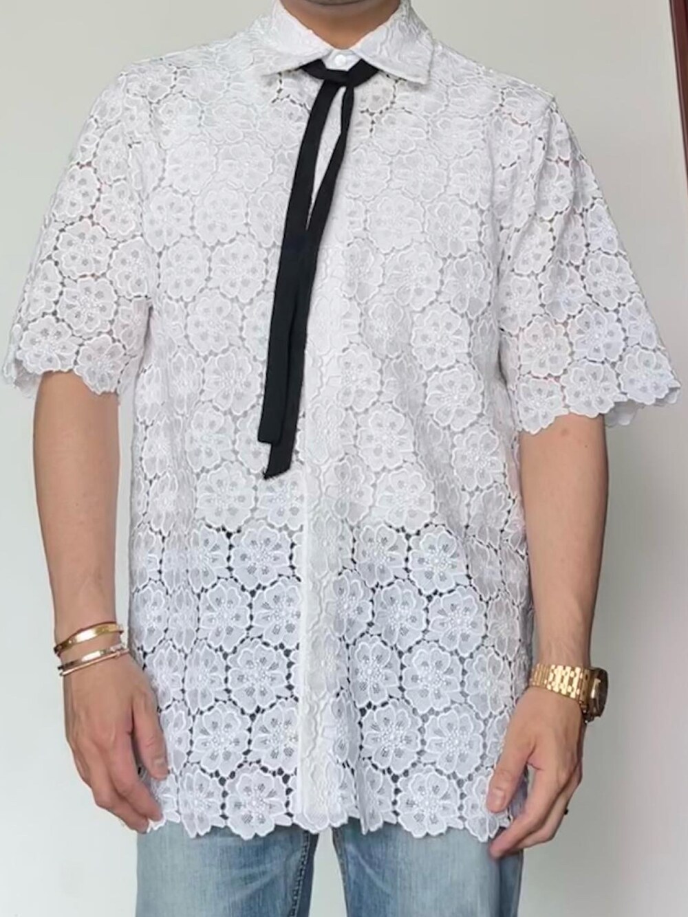 「VALENTINOのアイテム（シャツ/ブラウス、ホワイト系）」を使った、kennyphkさん（メンズ・170cm）の夏コーディネートの1枚目の写真