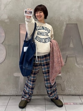 「アイテム（サンダル、グリーン系）」を使った、bprbeamsさん（レディース・155cm）の秋コーディネート