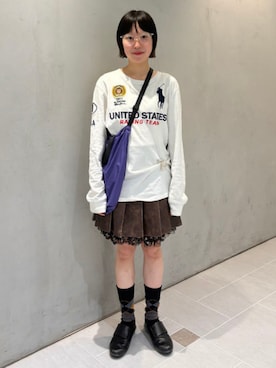 「アイテム（トートバッグ、パープル系）」を使った、bprbeamsさん（レディース・152cm）の秋コーディネート